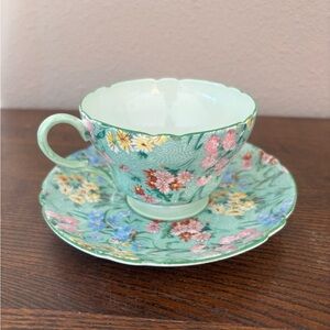 vintage Shelley fine bone china teacup and saucer set in the "Melody" pattern